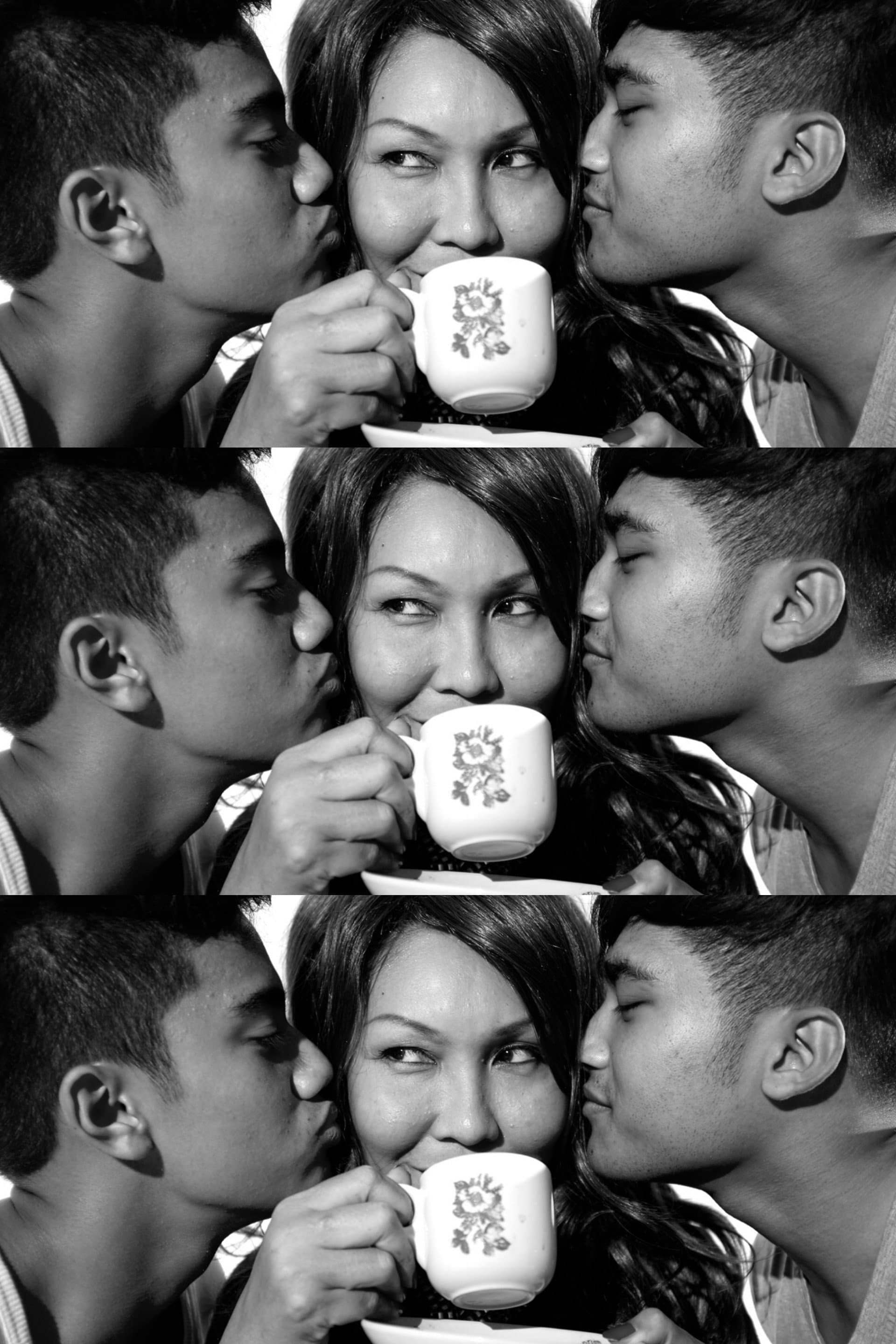 Julia’s Coffee backdrop