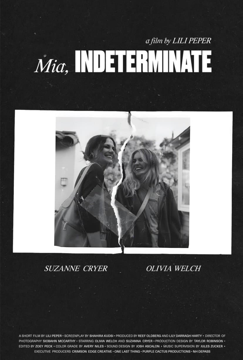Mia, Indeterminate backdrop