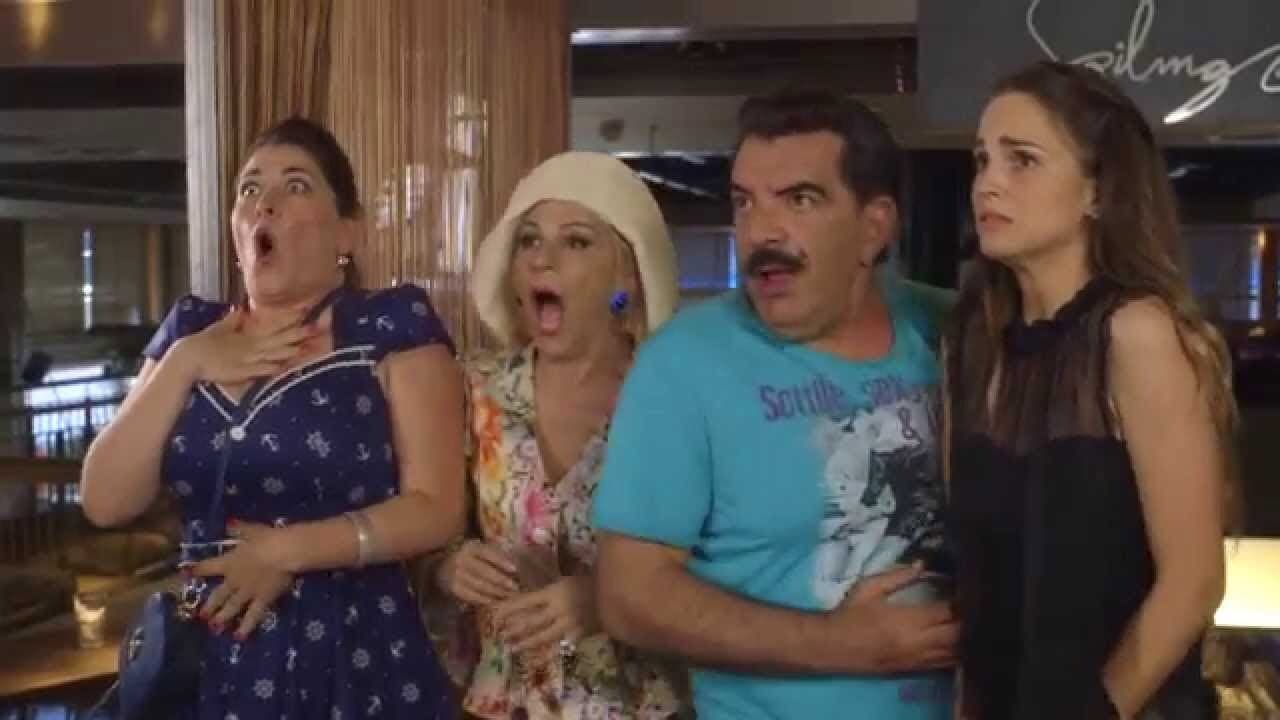 Klearchos, Marina and Short backdrop