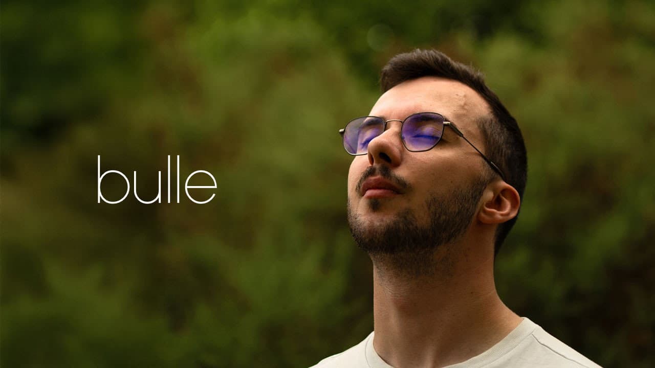 Bulle backdrop