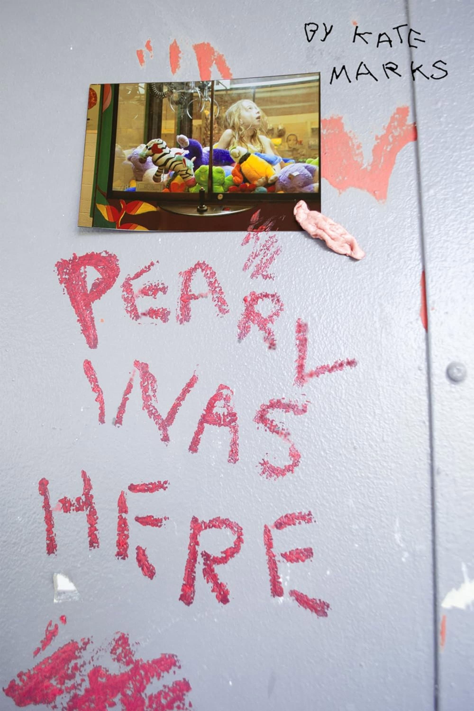 Pearl Was Here backdrop