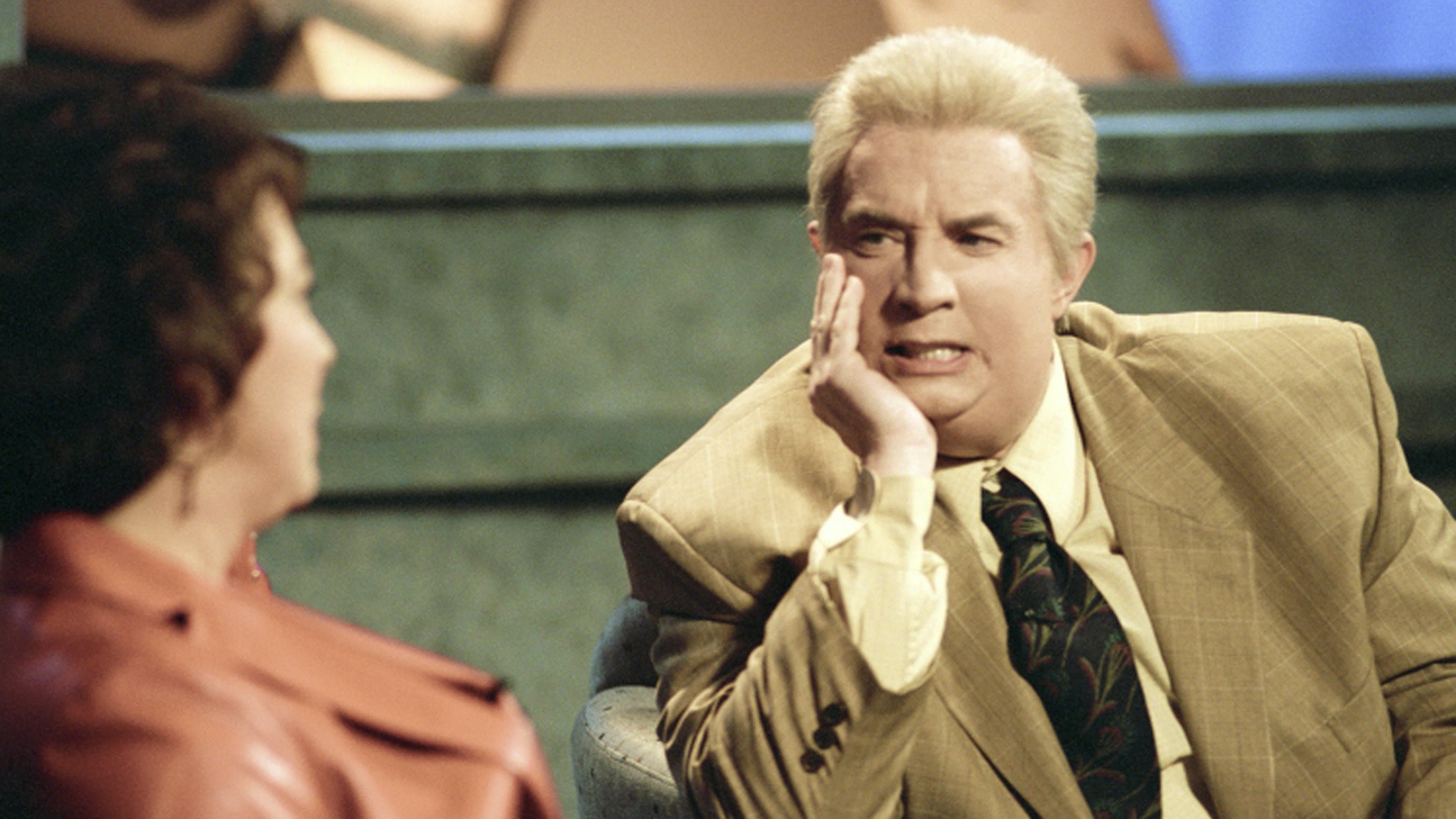 Jiminy Glick in Lalawood backdrop