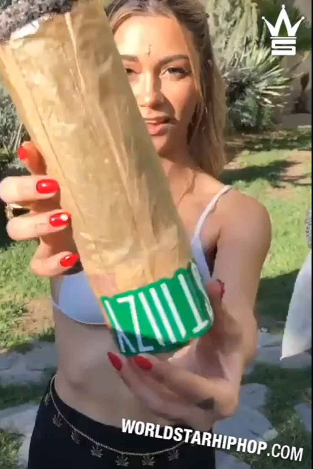 Wait For It: Chick Hits A Huge Blunt & Takes An L! backdrop