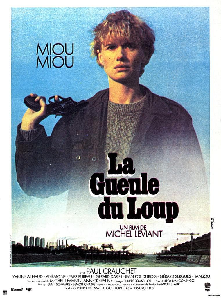 La Gueule du loup backdrop