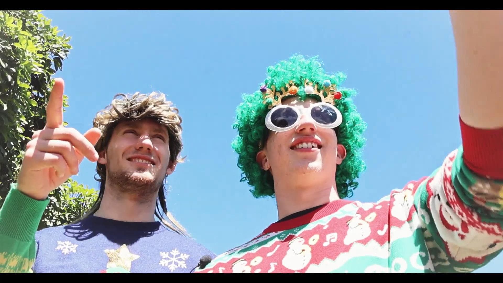 Ben and Sammy's Wonderfully Exciting but Frightening Holloday Fananza! backdrop