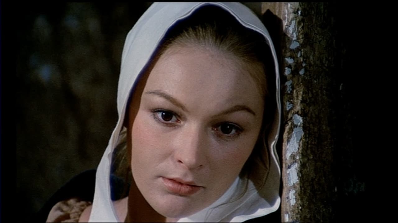 Justine de Sade backdrop