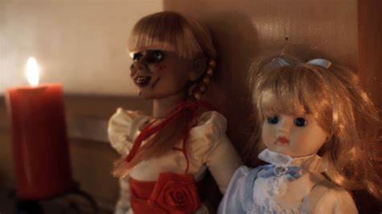 Annabelle: Communion backdrop