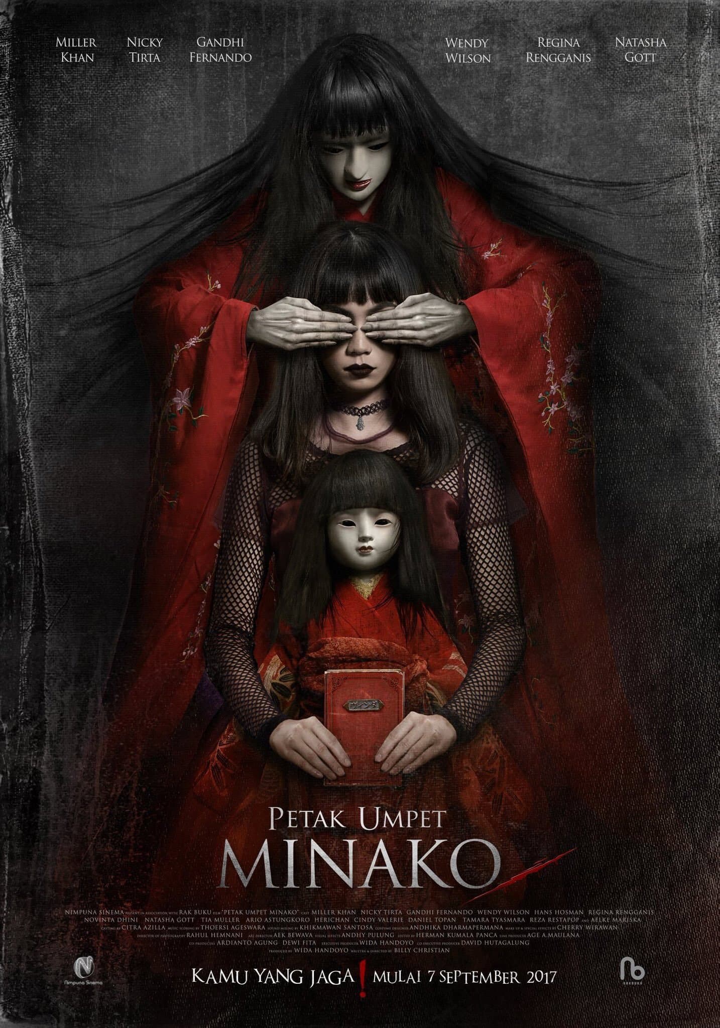 Minako Hide and Seek backdrop