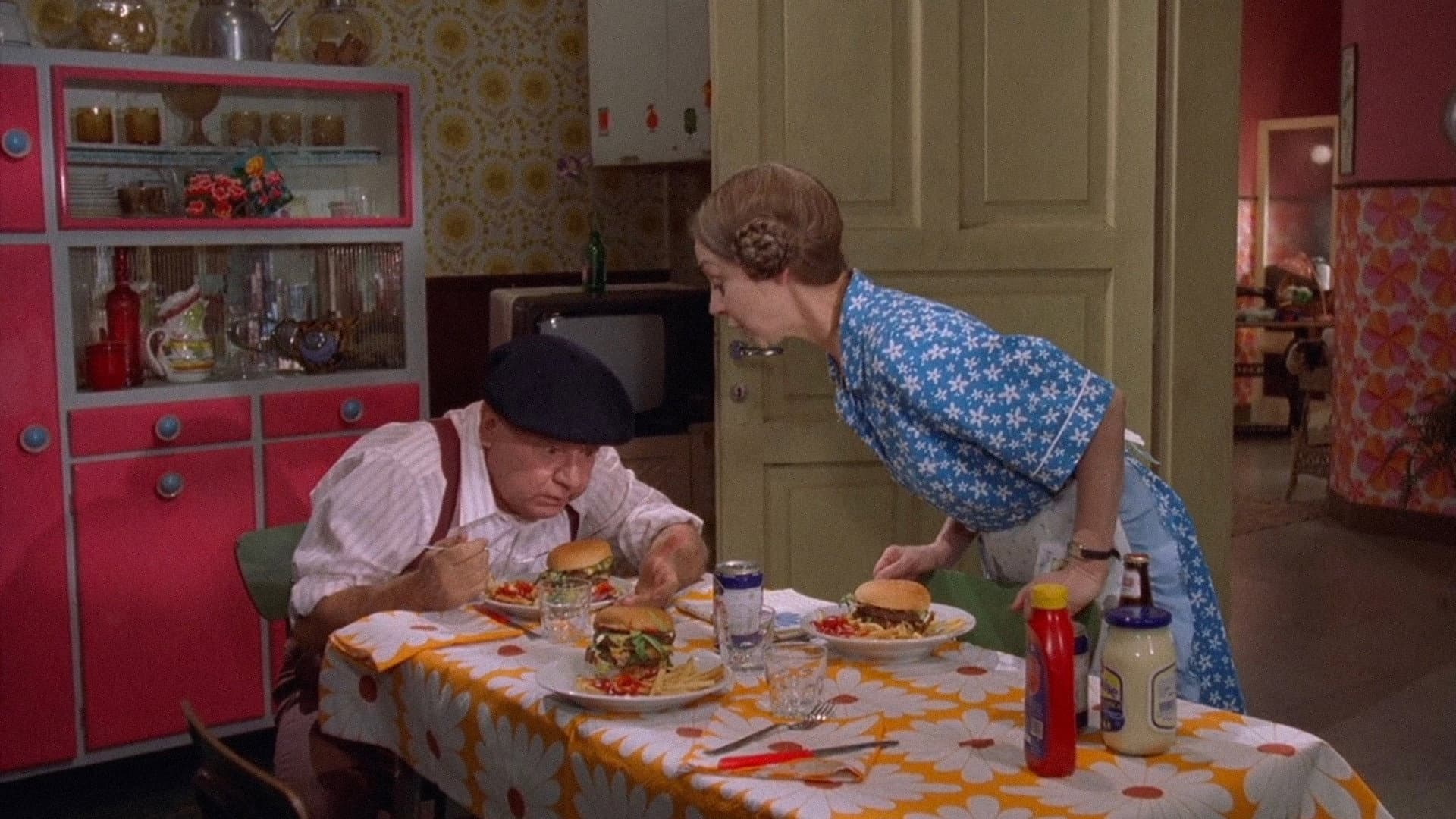Fantozzi The Return backdrop