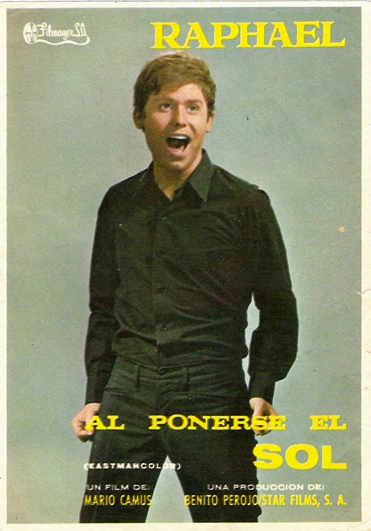 Al ponerse el sol backdrop