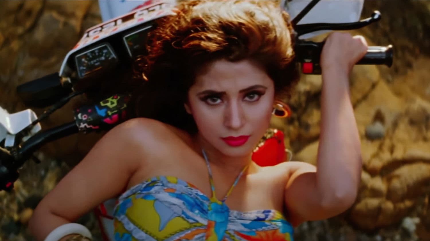Rangeela backdrop