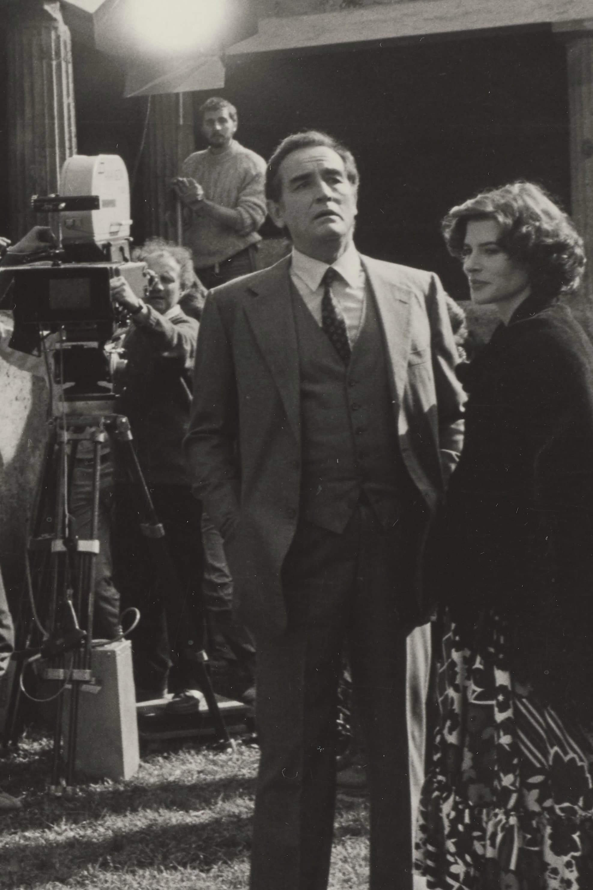 André Delvaux directs Benvenuta backdrop