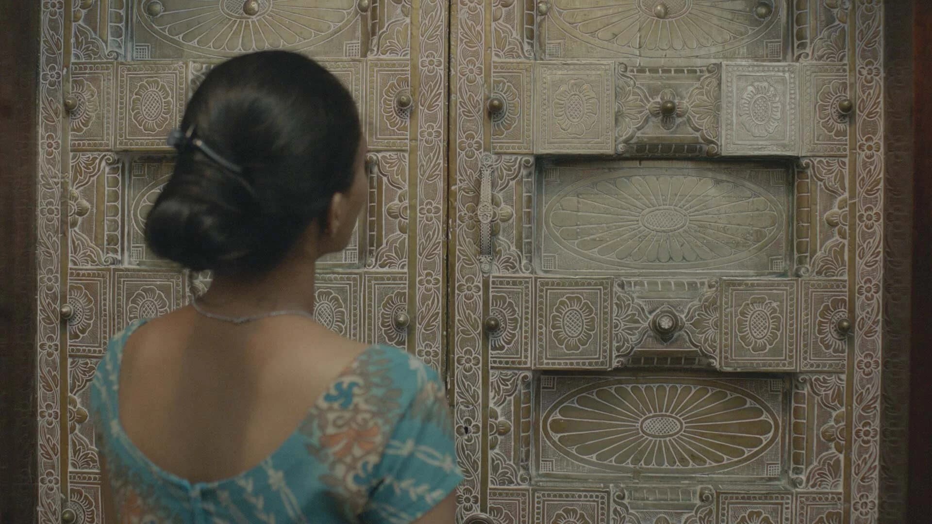Lata backdrop