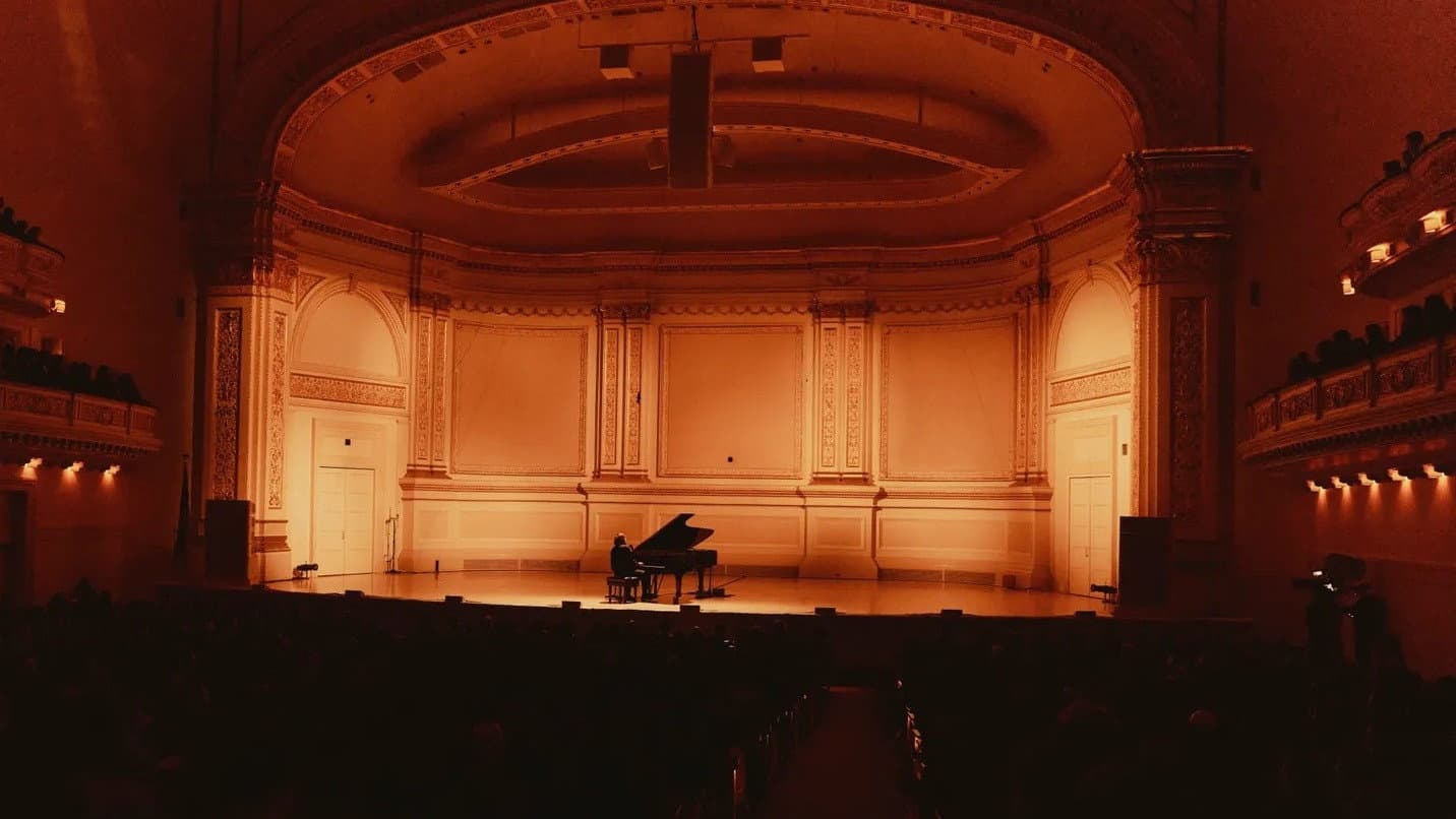Cameron Winter at Carnegie Hall backdrop