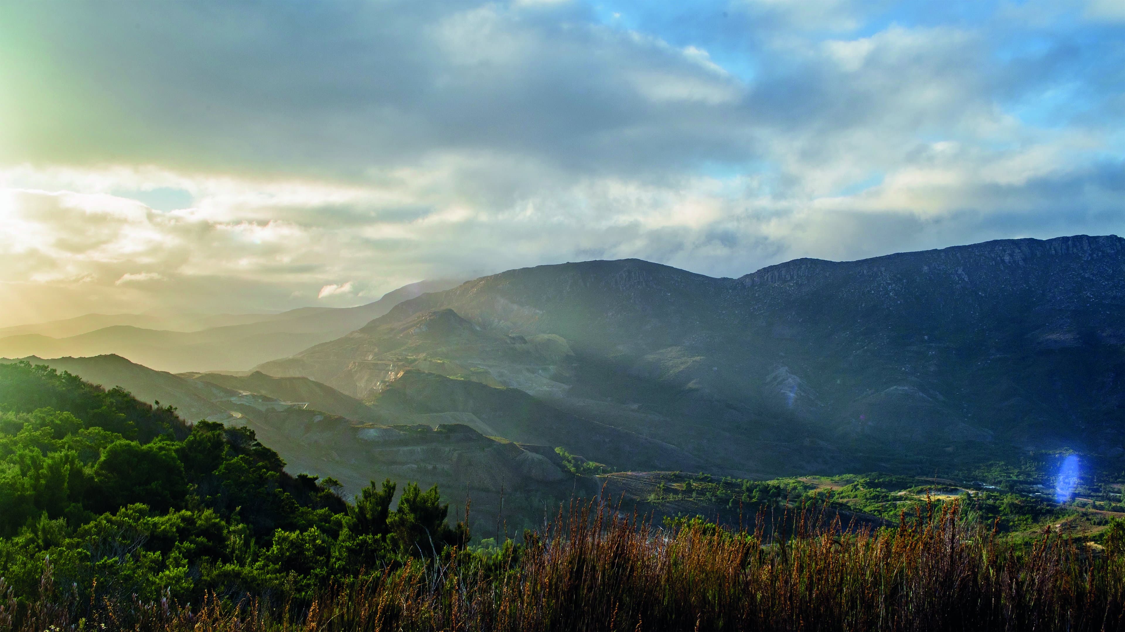 Tasmanian Ghost Town Project: A Diary of Lost Memories backdrop
