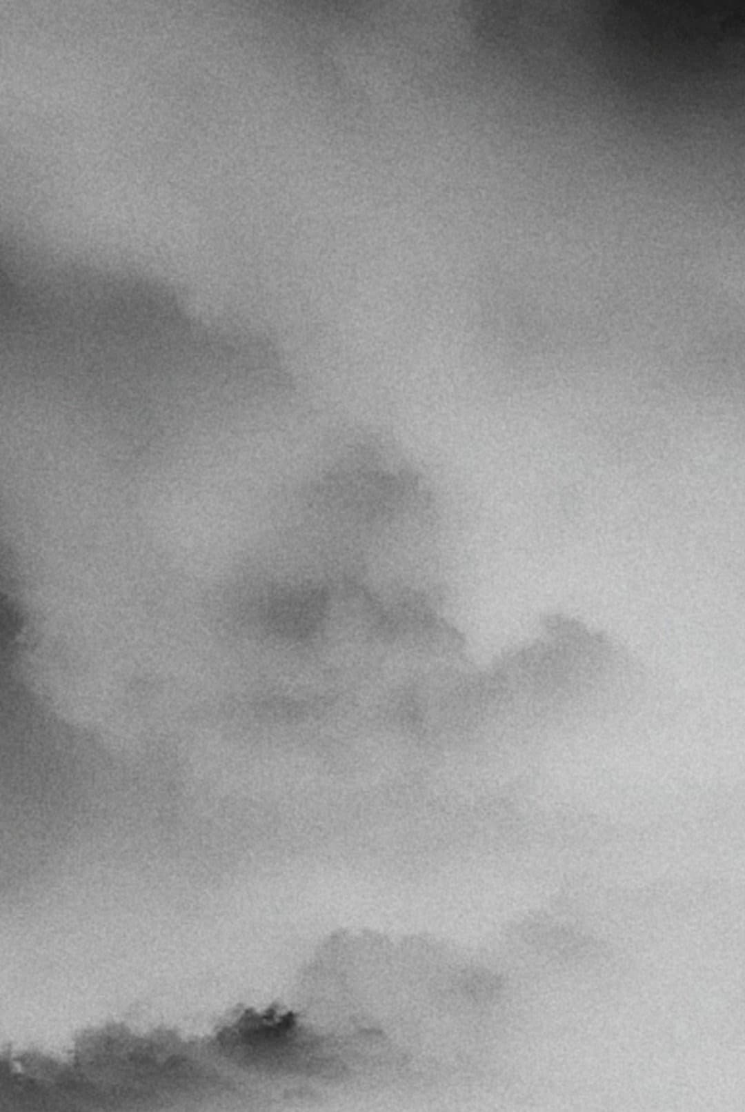 Syndromes of a memory that never existed backdrop
