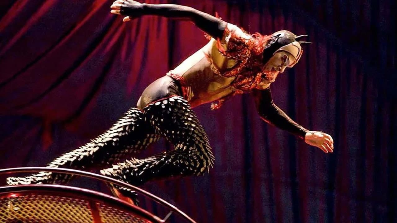 Cirque du Soleil - Best of Adrenaline backdrop