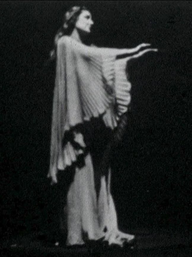 Callas Walking Lucia backdrop